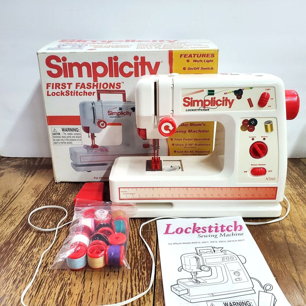 Vintage Simplicity First Fashions Kids Toy Sewing Machine Lockstitch Box Parts